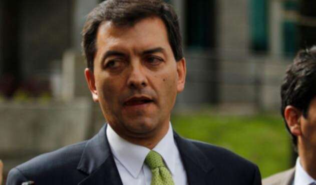 Luis Alfonso Hoyos Luis Alfonso Hoyos