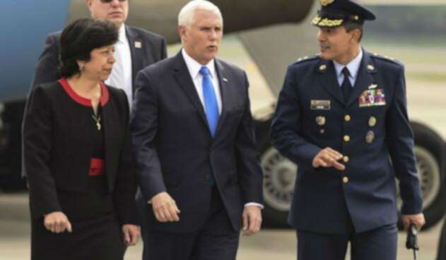 Vicepresidente de EE.UU., Mike Pence al llegar a Colombia Mike Pence en Colombia
