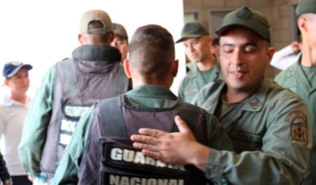 Militares venezolanos en Colombia