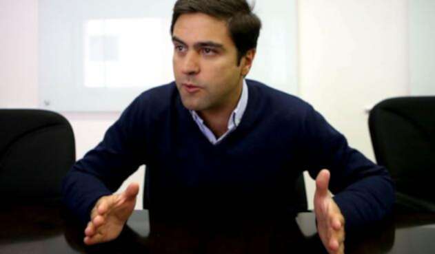 Samuel Hoyos, precandidato uribista a la Alcaldía de Bogotá. Samuel Hoyos, precandidato uribista a la Alcaldía de Bogotá.