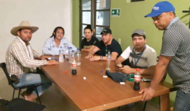 En Arauca se desarrolla consejo de seguridad con las autoridades civiles y militares tras el secuestro de funcionarios y posterior liberación