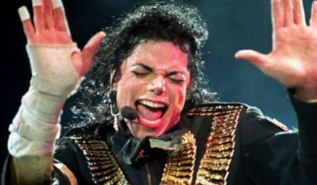 Michael Jackson en vio en Singapur, en el marco de la gira Dangerous (1993)