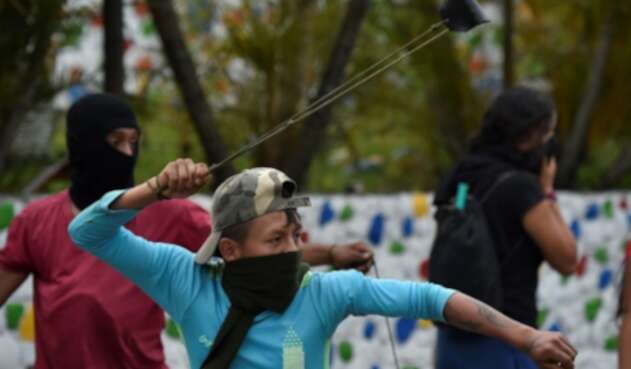 Protesta de indígenas en Cauca, en la vía Panamericana