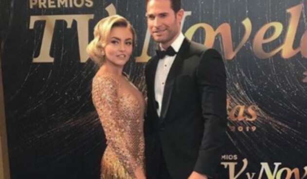 Angelique Boyer y su novio Sebastián Rulli