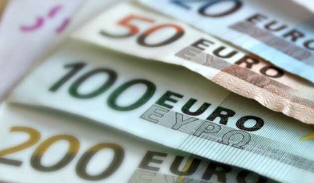 Fajo de euros