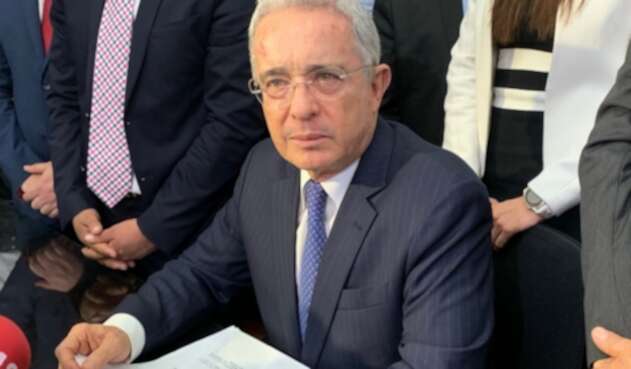 Expresidente Álvaro Uribe Vélez