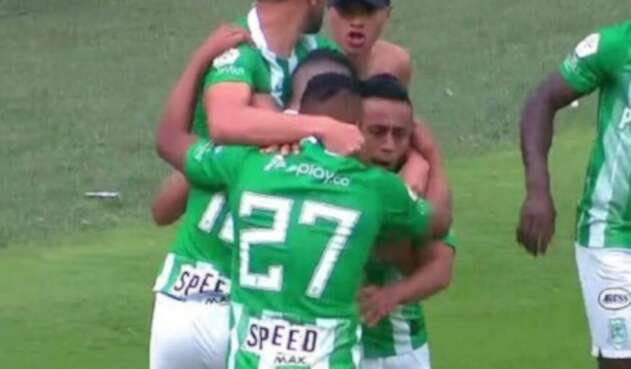 Hincha en el Atanasio Girardot Hincha en el Atanasio Girardot