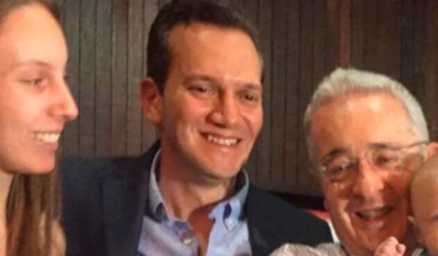 La foto familiar que desató los comentarios del senador Gustavo Petro