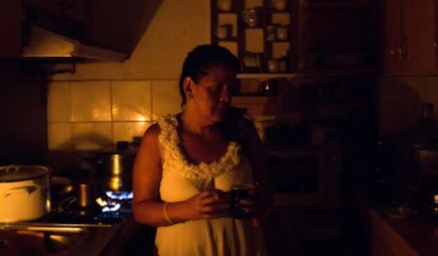 Venezolanos en Caracas, en medio del apagón
