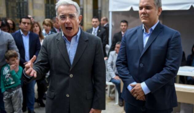 Álvaro Uribe e Iván Duque