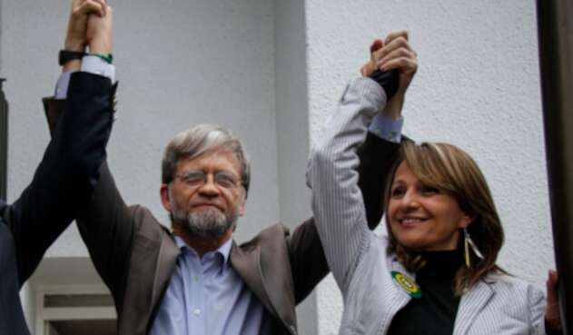 Antanas Mockus y Ángela Robledo, congresistas Antanas Mockus y Ángela Robledo, congresistas