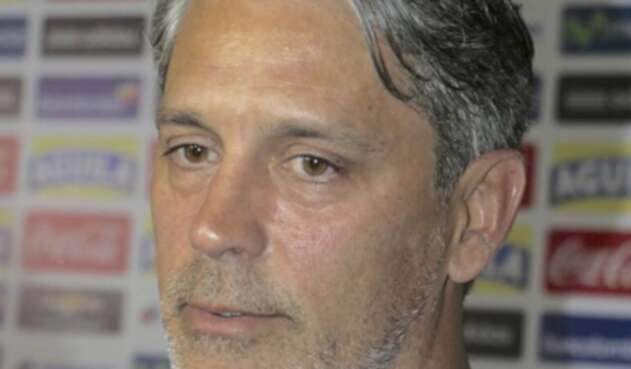 Patricio Camps, DT de Santa Fe Patricio Camps, DT de Santa Fe