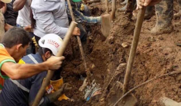 Labores de rescate en el Cauca Labores de rescate en el Cauca