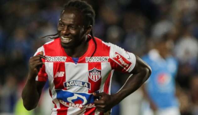 Yimmi Chará, jugador colombiano. Yimmi Chará, jugador colombiano.