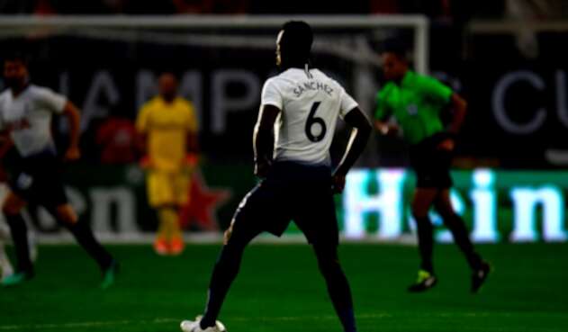 Dávinson Sánchez, defensa colombiano al servicio de Tottenham