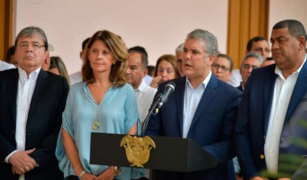 El presidente Iván Duque, acompañado por la vicepresidenta, Marta Lucía Ramírez, y el canciller, Carlos Holmes, en Cúcuta