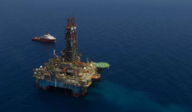 Exploración de petróleo en el mar Exploración de petróleo en el mar