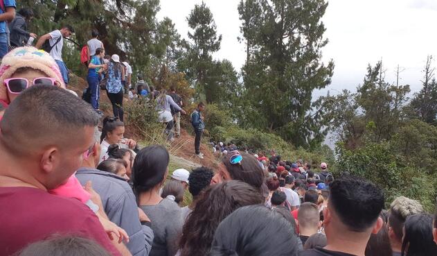 Sendero peatonal de Monserrate, Viernes Santo