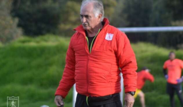 Fernando el 'Pecoso' Castro dejó de ser el técnico del América de Cali