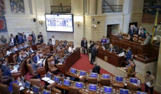 Debate en las comisiones económicas del Congreso de la República sobre el Plan Nacional de Desarrollo 'Pacto por Colombia, Pacto por la Equidad'