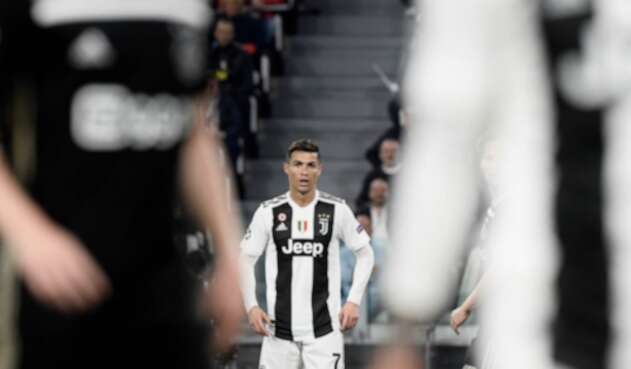 Cristiano Ronaldo, eliminado de la Champions League. Cristiano Ronaldo, eliminado de la Champions League.
