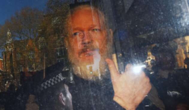 Capturan a Julian Assange