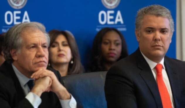Luis Almagro e Iván Duque. Luis Almagro e Iván Duque.