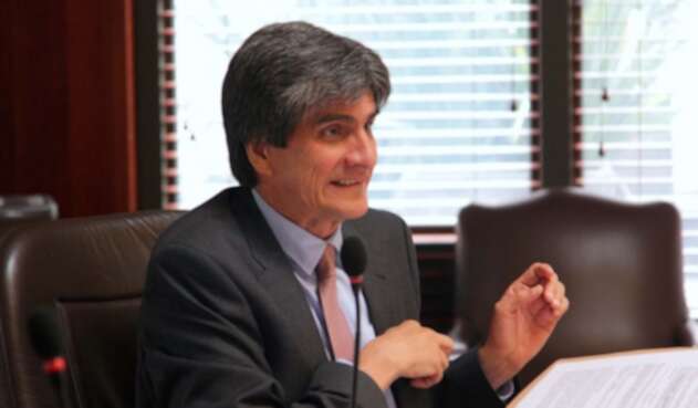 Antonio Lizarazo, magistrado de la Corte Constitucional