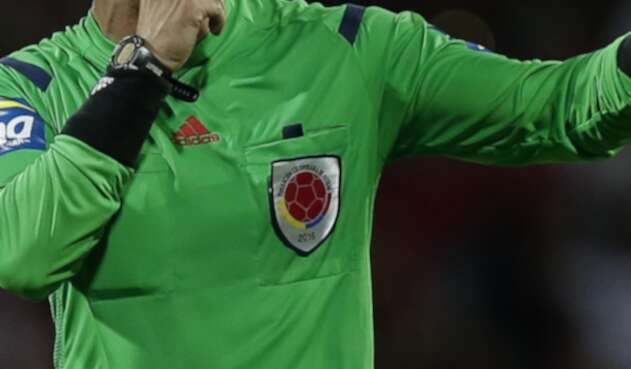 Árbitro Liga Águila Árbitro Liga Águila