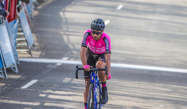 Carlos Julián Quintero se impuso en la primera etapa de la Vuelta a Asturias