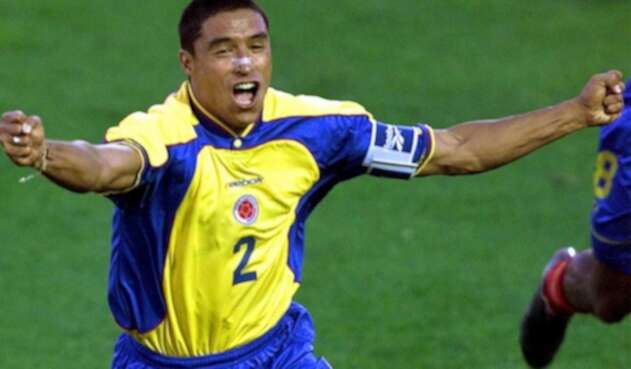 Iván Ramiro Córdoba, campeón de la Copa América con Colombia. Iván Ramiro Córdoba, campeón de la Copa América con Colombia.