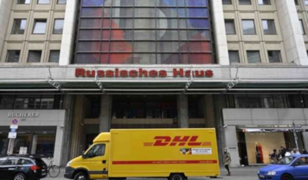 DHL DHL