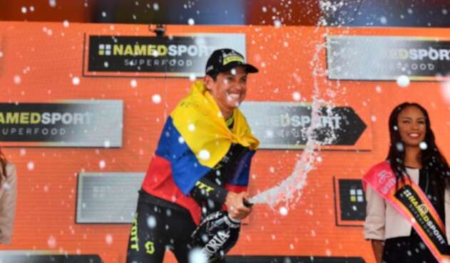 Esteban Chaves, ciclista colombiano al servicio de Mitchelton-Scott Esteban Chaves, ciclista colombiano al servicio de Mitchelton-Scott
