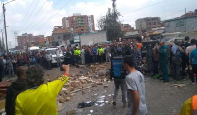 Explosión en Avenida Rojas con Calle 70