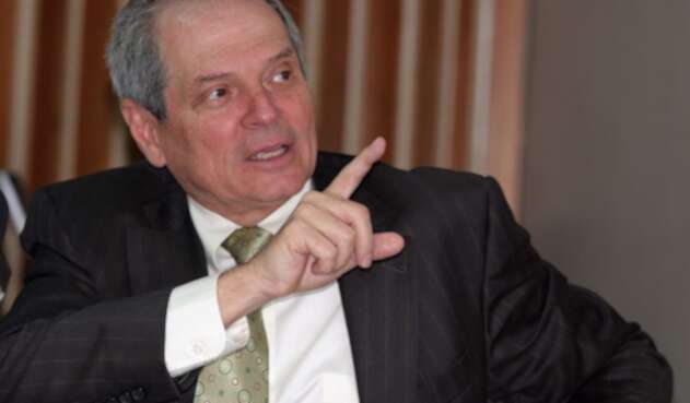Hernán Martínez Torres, exministro de Minas Hernán Martínez Torres, exministro de Minas