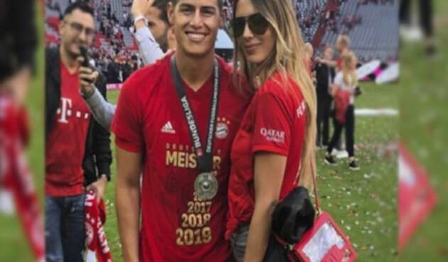 James Rodríguez y Shannon de Lima