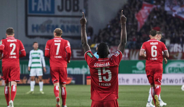 John Córdoba celebrando uno de los goles ante Greuther Fürth en la Bundesliga 2