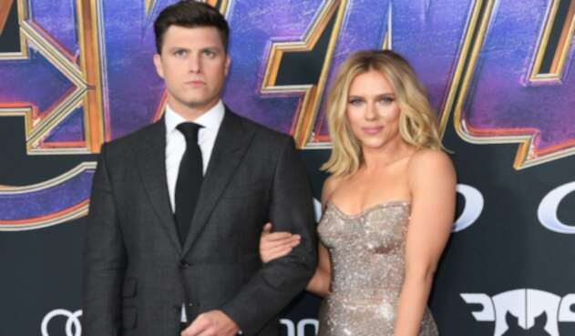 Scarlett Johansson y Colin Jost