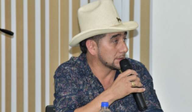 El alcalde fue denunciado por la gerente del Hospital.