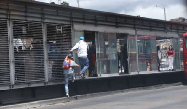 Colados en Transmilenio
