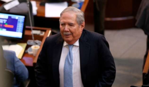 Guillermo Botero, ministro de Defensa, en el Congreso de la República