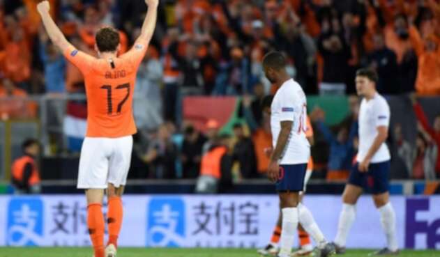 Holanda vs. Inglaterra. Holanda vs. Inglaterra.
