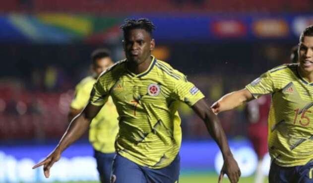 Duván Zapata - Selección Colombia