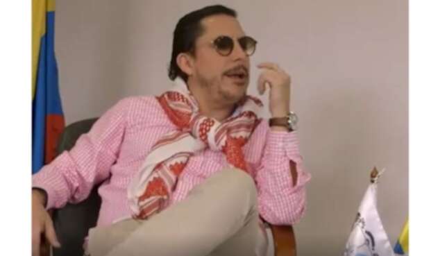 Juanpis González entrevistó a Jesús Santrich pero fue mordaz y contundente.