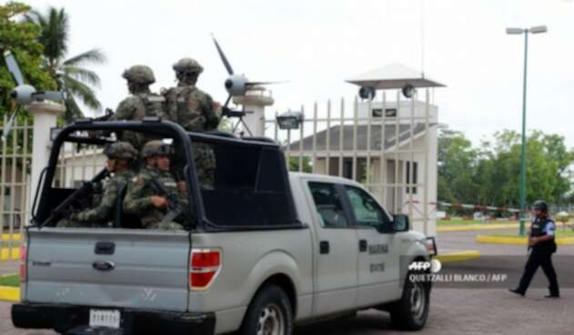 Militares mexicanos fueron desplegados a frontera con Guatemala Militares mexicanos fueron desplegados a frontera con Guatemala