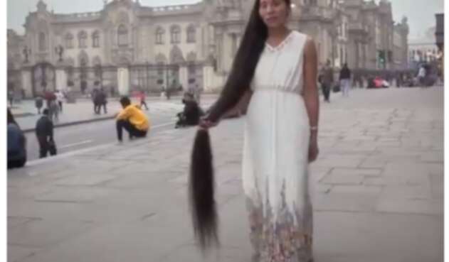Rapunzel peruana busca hacer historia. Rapunzel peruana busca hacer historia.