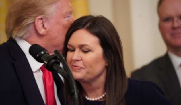 Sarah Sanders, junto a Donald Trump. Sarah Sanders, junto a Donald Trump.