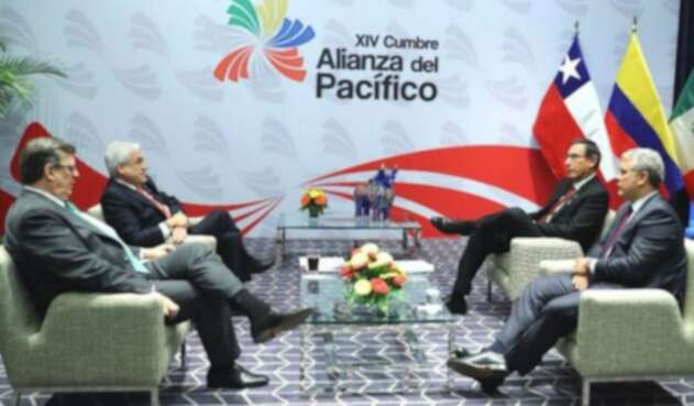 Los países miembros de la reunidos en Lima Los países miembros de la reunidos en Lima