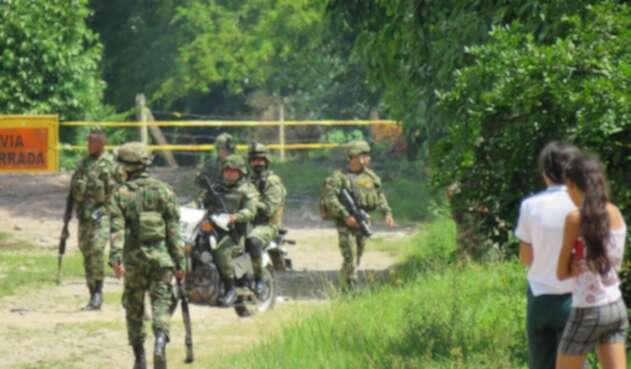 Escalada terrorista en el departamento de Arauca, dos atentados y un bloqueo de vías