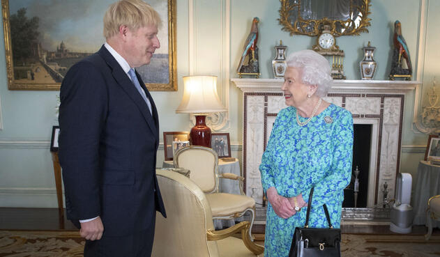 Boris Johnson se reunió con la Reina Isabel II Boris Johnson se reunió con la Reina Isabel II